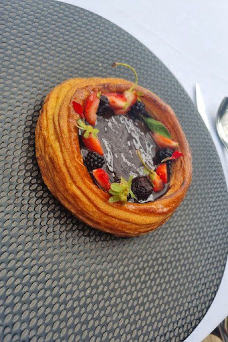 LA TABLE DES BAUMELLES