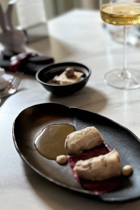 LE LIÈVRE GOURMAND