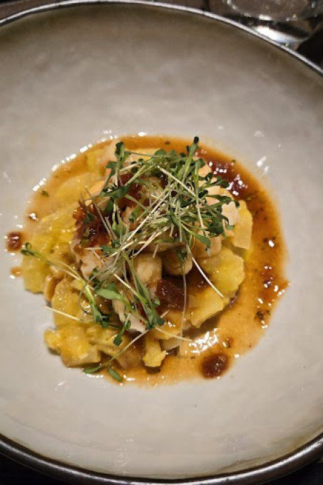 CÔTEAUX ET FOURCHETTES