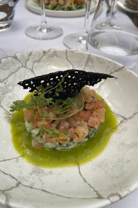 L'AMANDIER DE MOUGINS