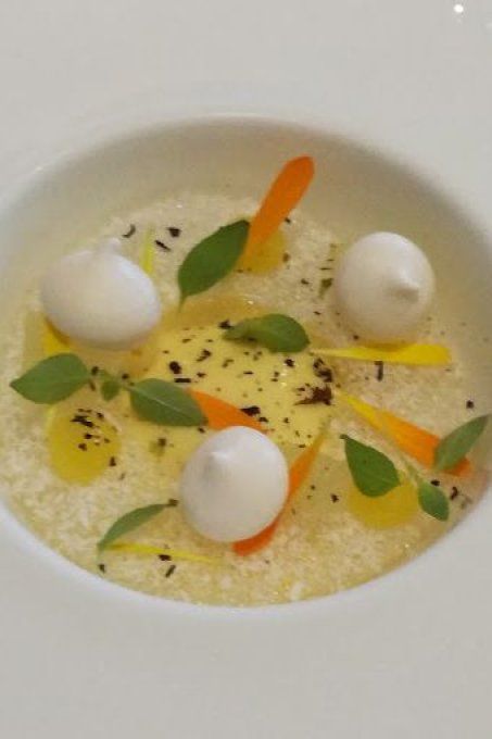 LA TABLE D'HÔTES