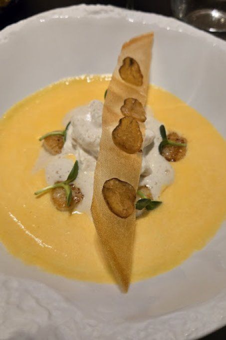CÔTEAUX ET FOURCHETTES