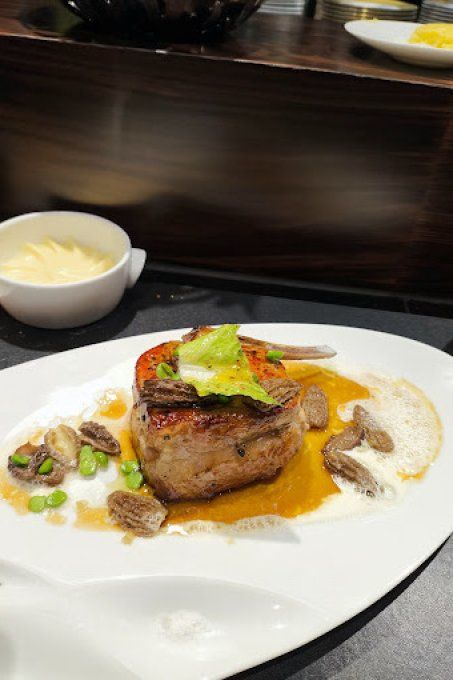 L'ATELIER JOËL ROBUCHON - ÉTOILE