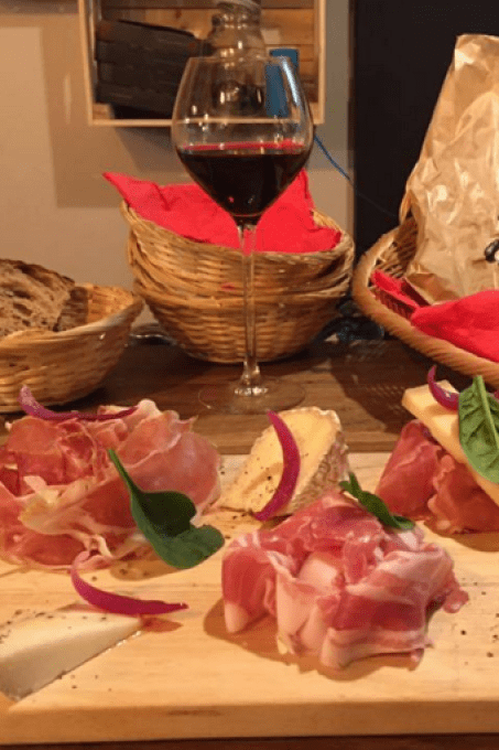 LA DELICATESSE