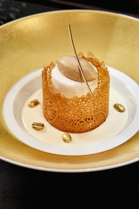 L'ATELIER JOËL ROBUCHON - ÉTOILE